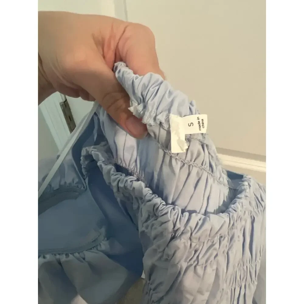 ASTR the Label Light Blue Puff Sleeve Smocked Top – Size Small
